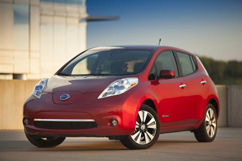 Now in its third model year, the highly innovative, industry leading Nissan LEAF pure electric vehicle features an extensive list of important enhancements for 2013. Importantly, LEAF is now assembled in the United States at Nissan's Smyrna, Tenn. assembly plant, with battery production taking place right next door in the country's largest lithium-ion automotive battery plant.