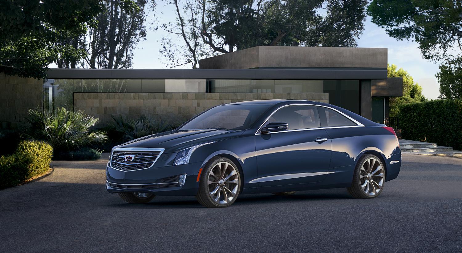 2015-Cadillac-ATScoupe-011