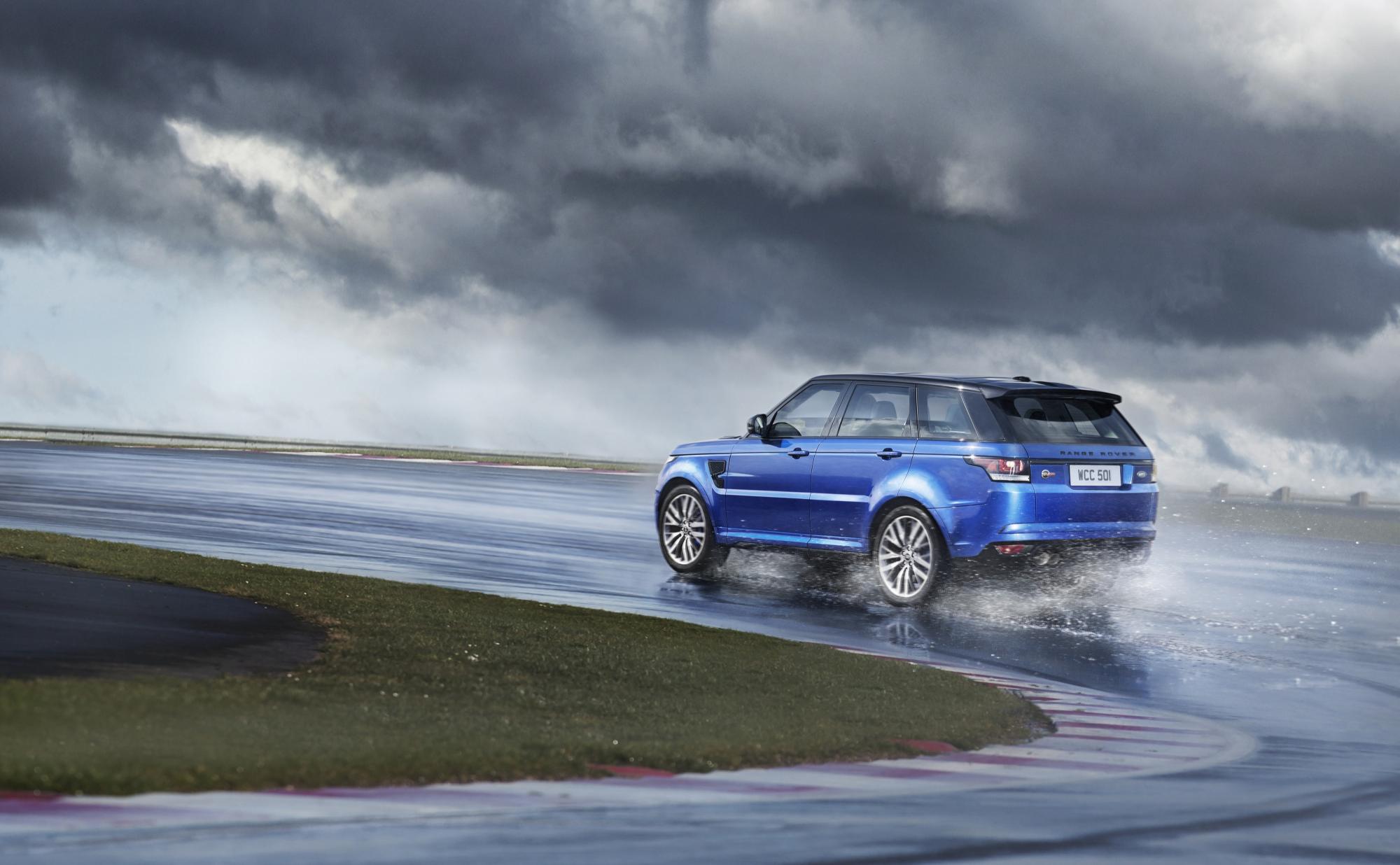 2015_Range_Rover_Sport_SVR_22inch_1_(91591)