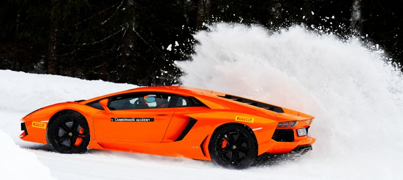 Aventador_Winter Accademia