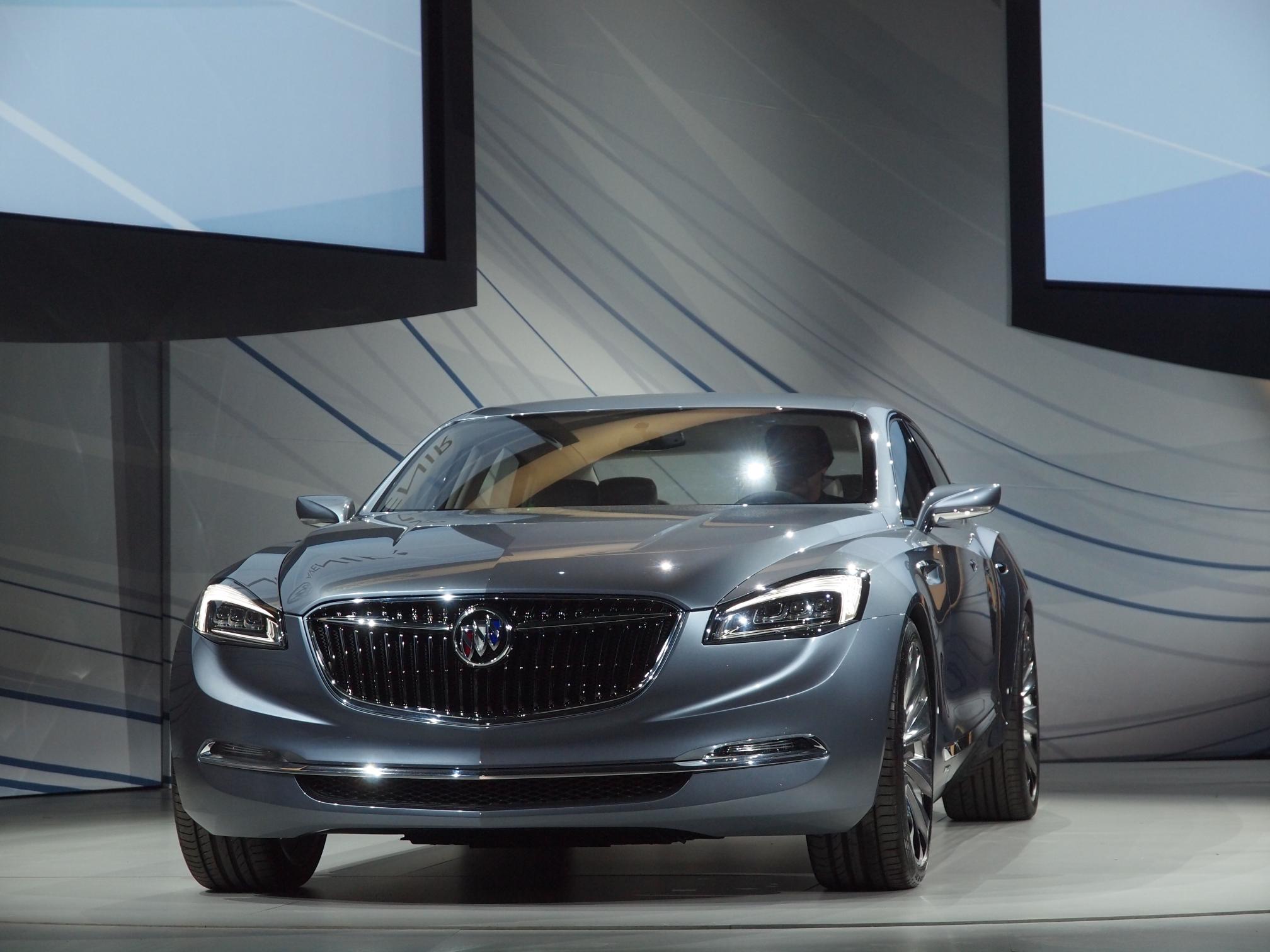 Buick_Avenir_3