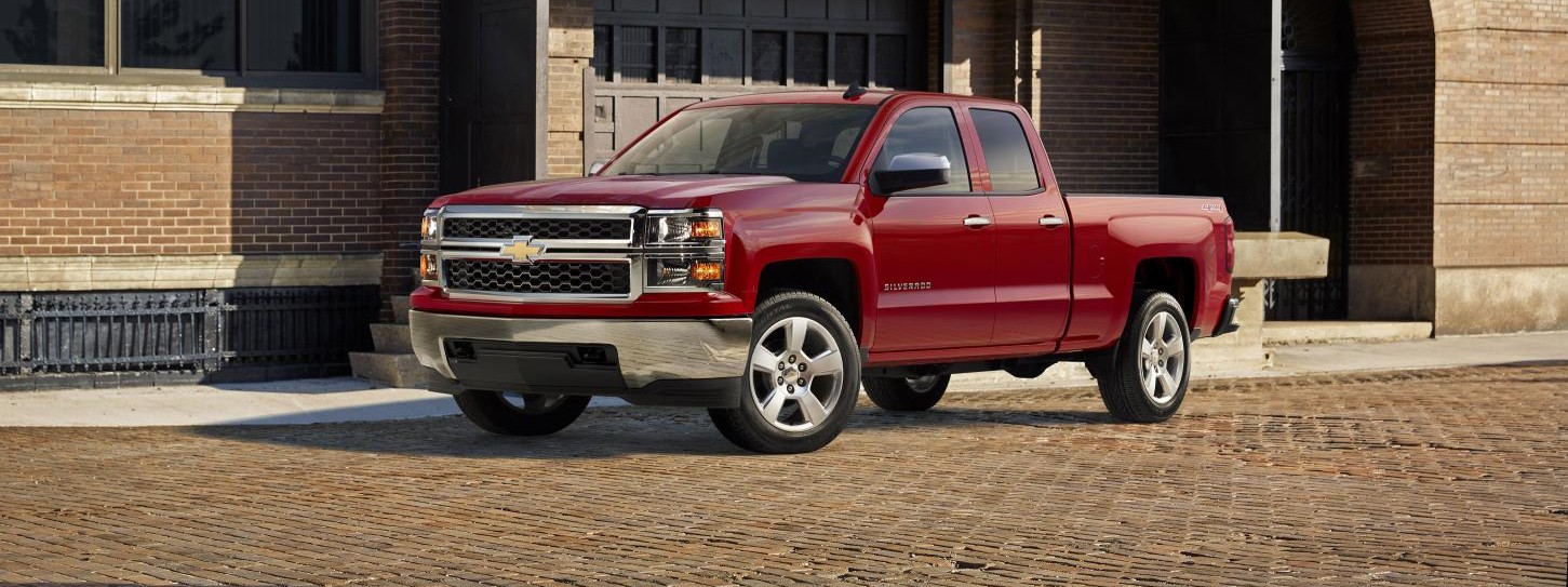 2015-Chevrolet-Silverado-1500-Custom-032