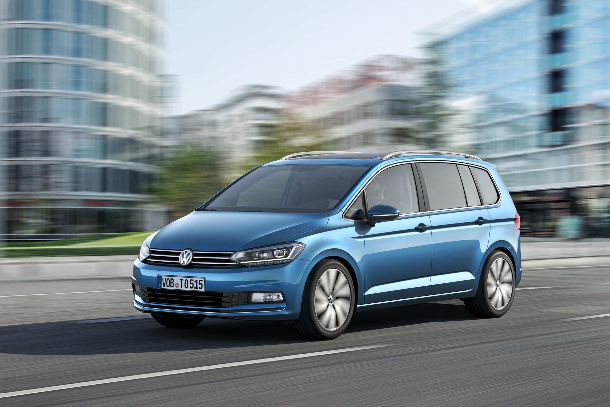 VW_Touran_HighLine_01