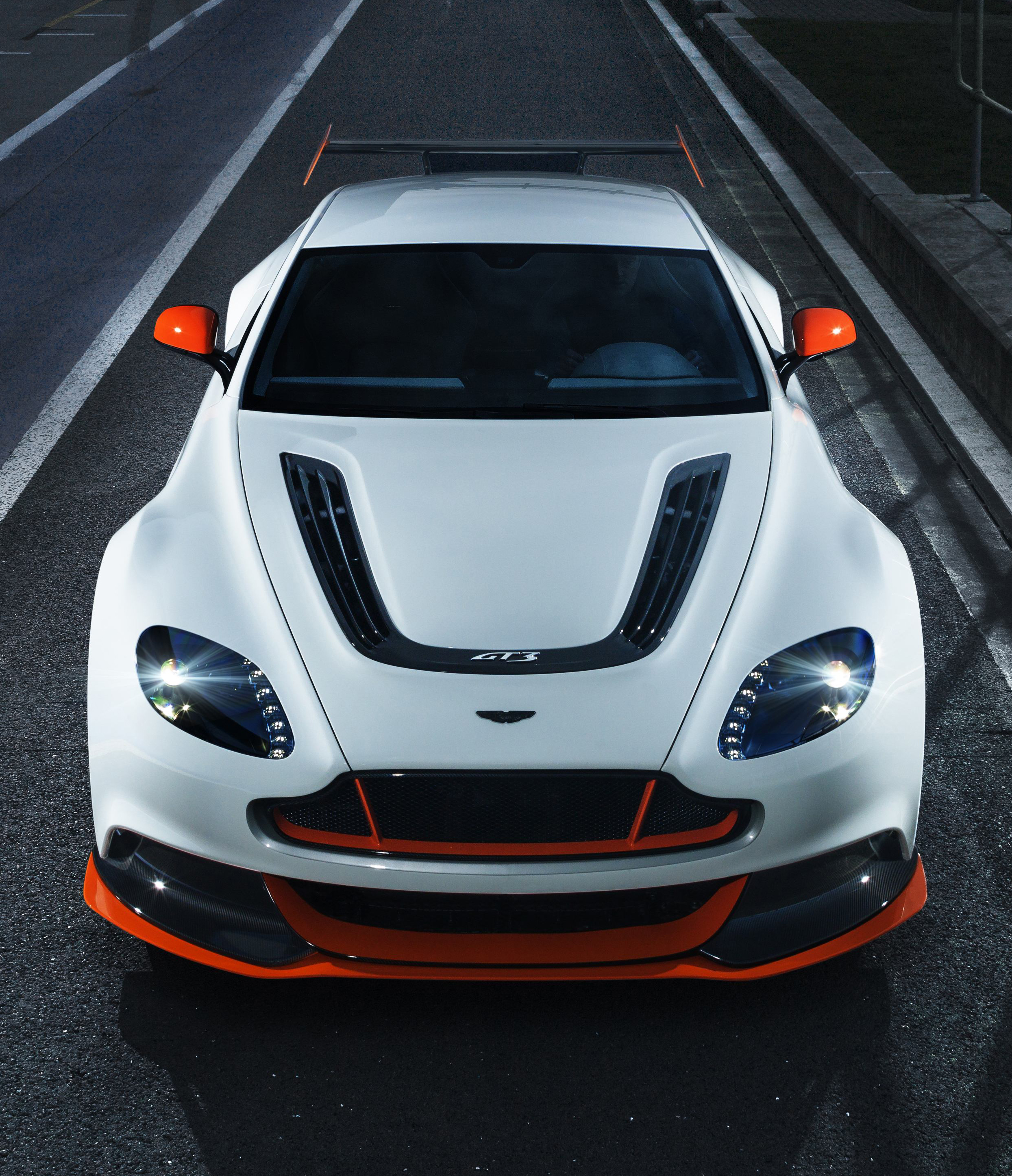 Vantage GT3_04