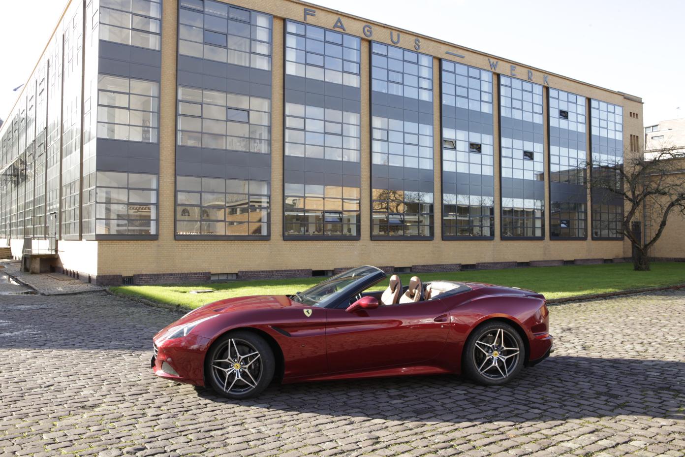 Ferrari California T