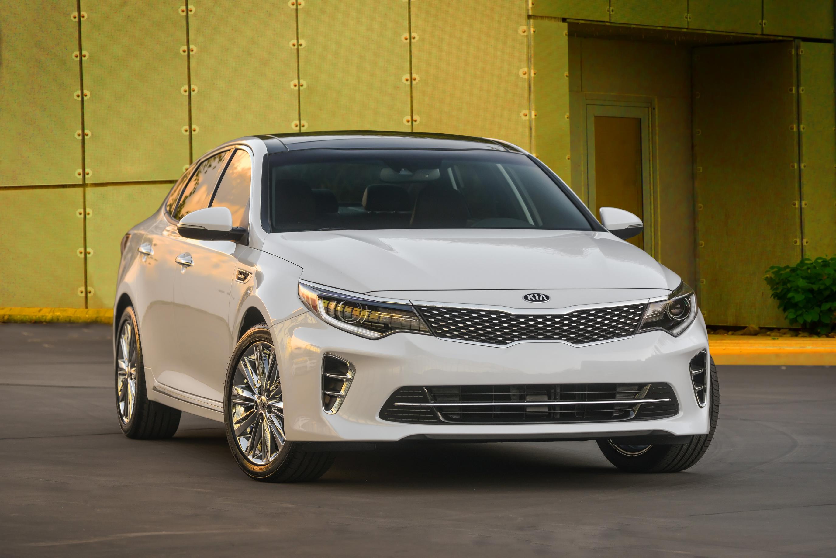 10062_2016_Kia_Optima_SXL