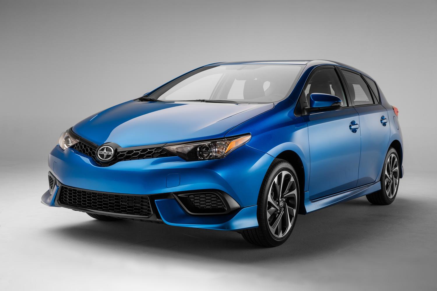 2015_NYIAS_Scion_iM_002