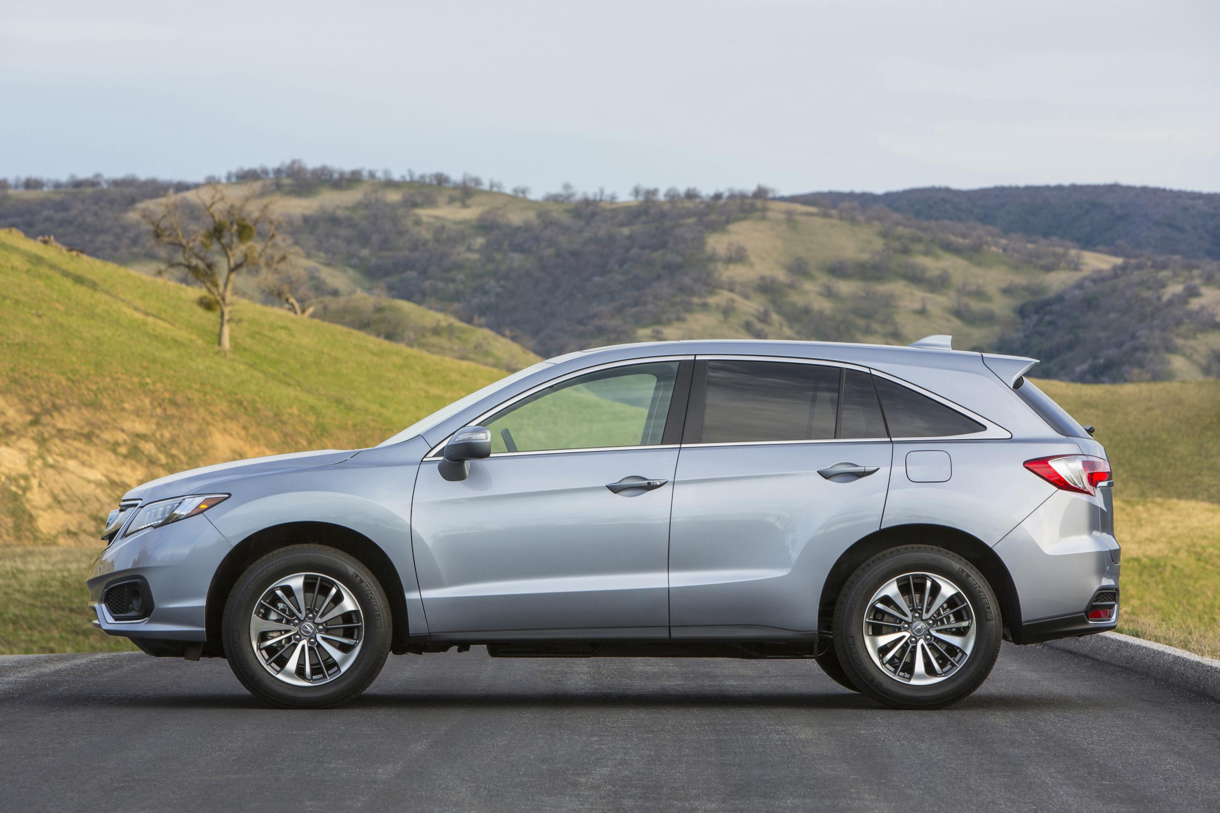 2016RDX_24