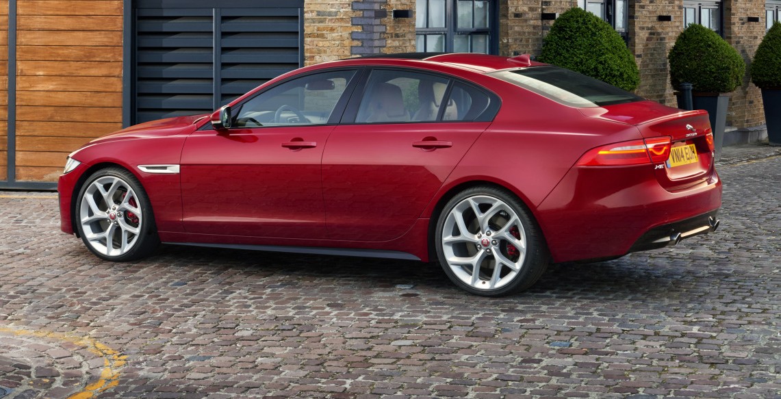 jaguar_xe_s_london_02