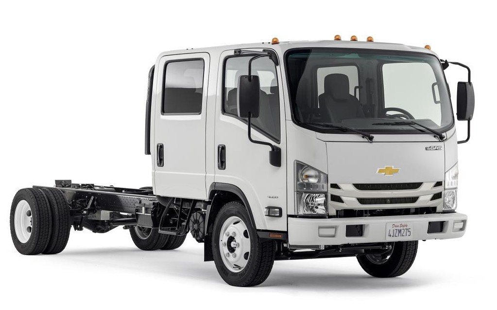 2016-Chevrolet-4500-Low-Cab-Forward-001