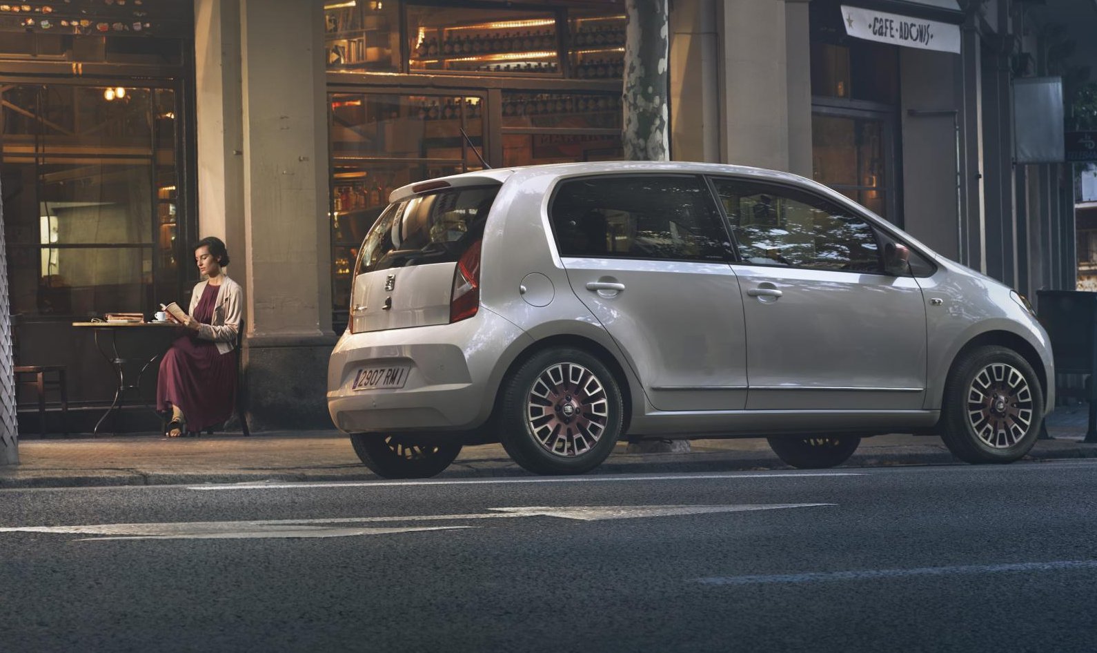 SEAT Mii by MANGO