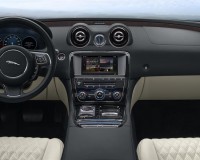 2016_Jaguar_XJ_Interior_5_LowRes