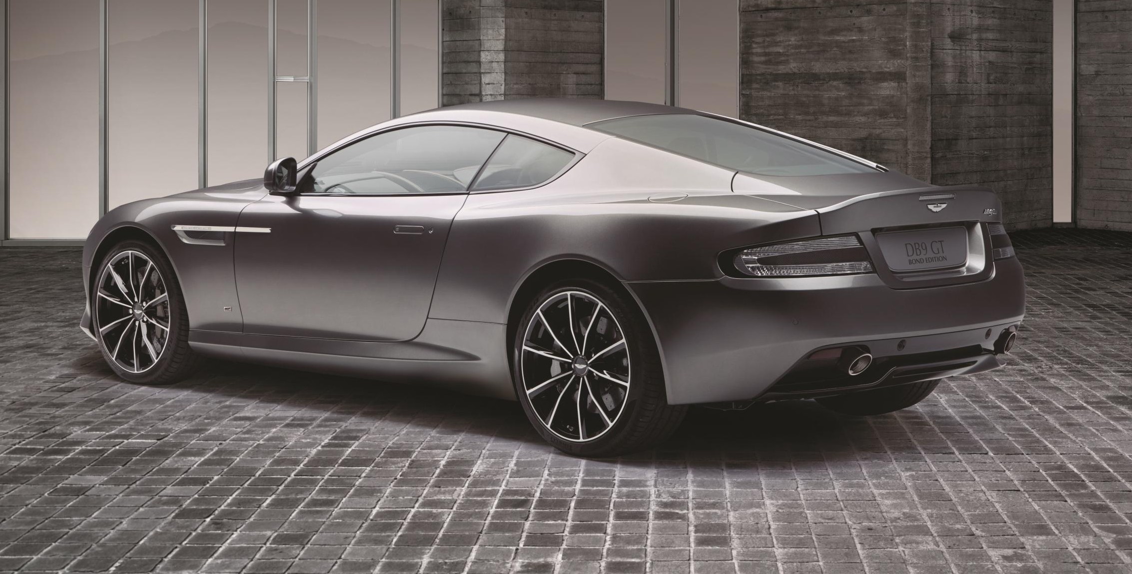 DB9 GT Bond Edition Rear