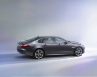 Jag_XF_R_Sport_Studio_Image_011415_02_LowRes