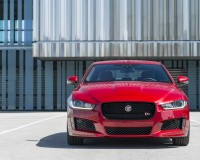 Jaguar_XE_IRR_V6S_103_LowRes