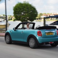 P90201623_highRes_mini-cooper-converti