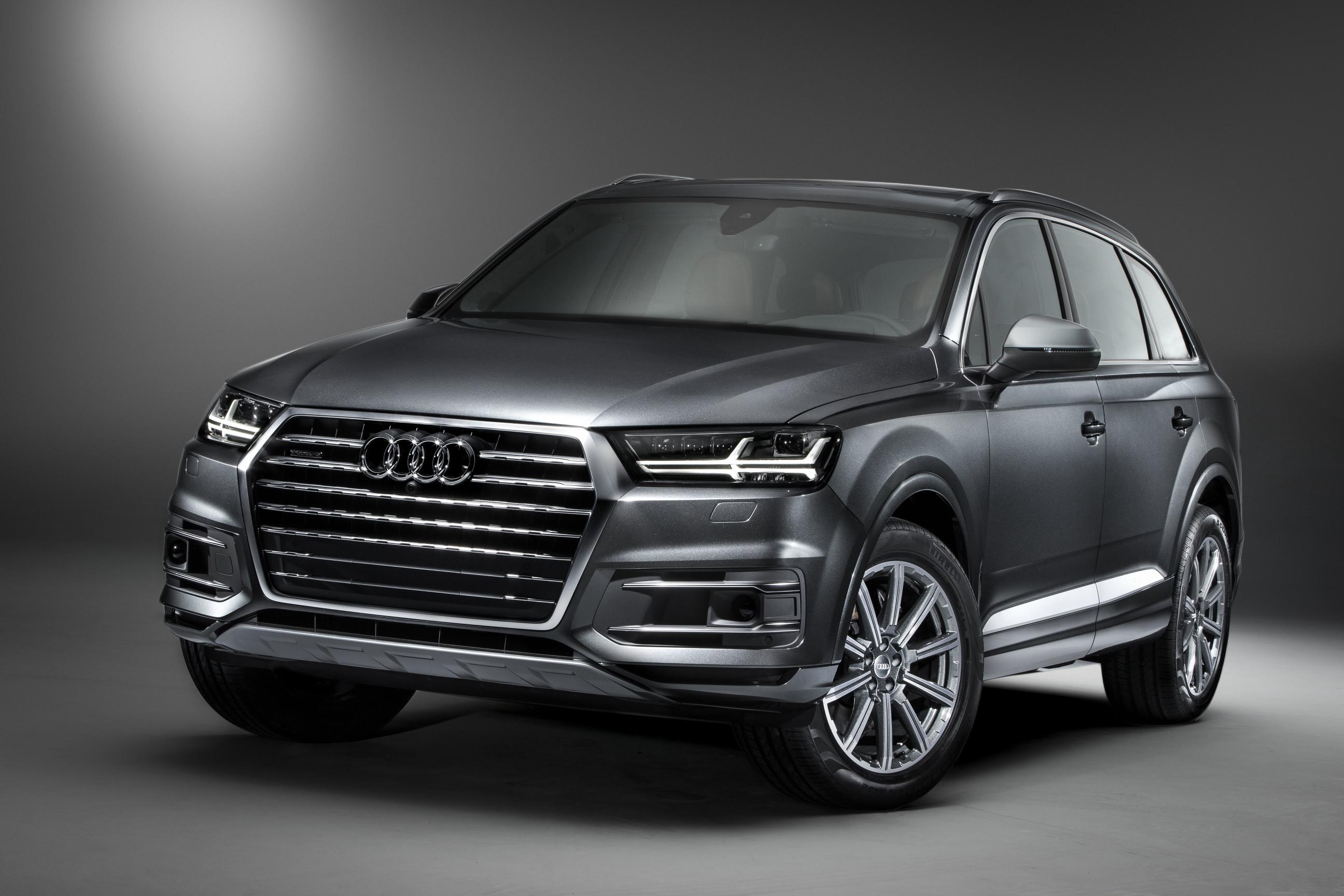 news-2016-audi-q7-exterior-10