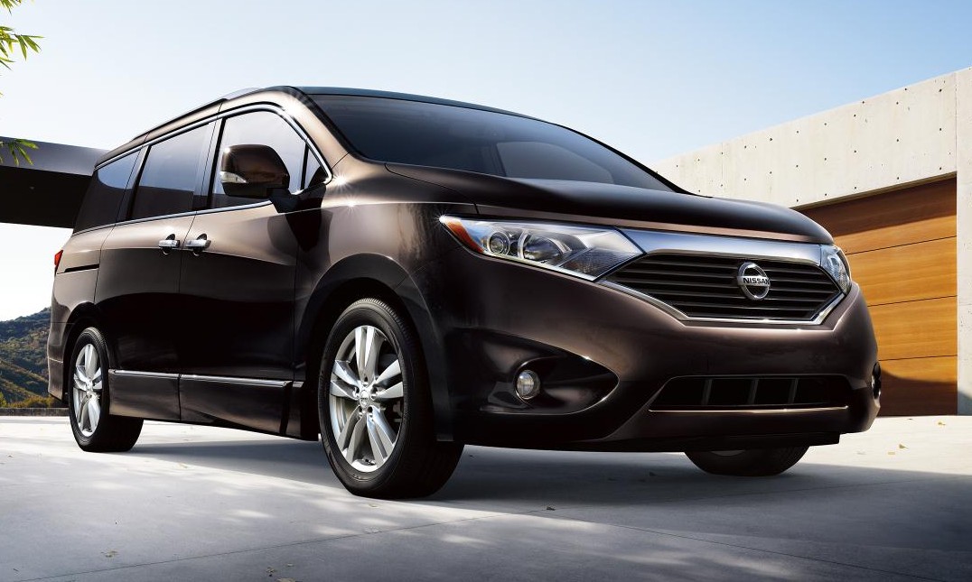 2016_nissan_quest_01