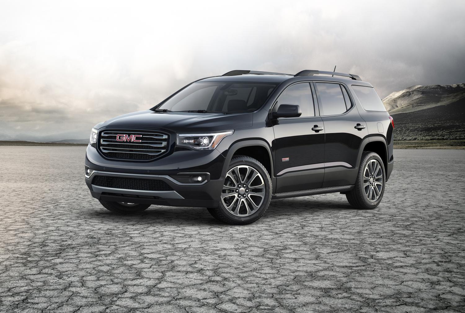 2017-GMC-Acadia-All-Terrain-001