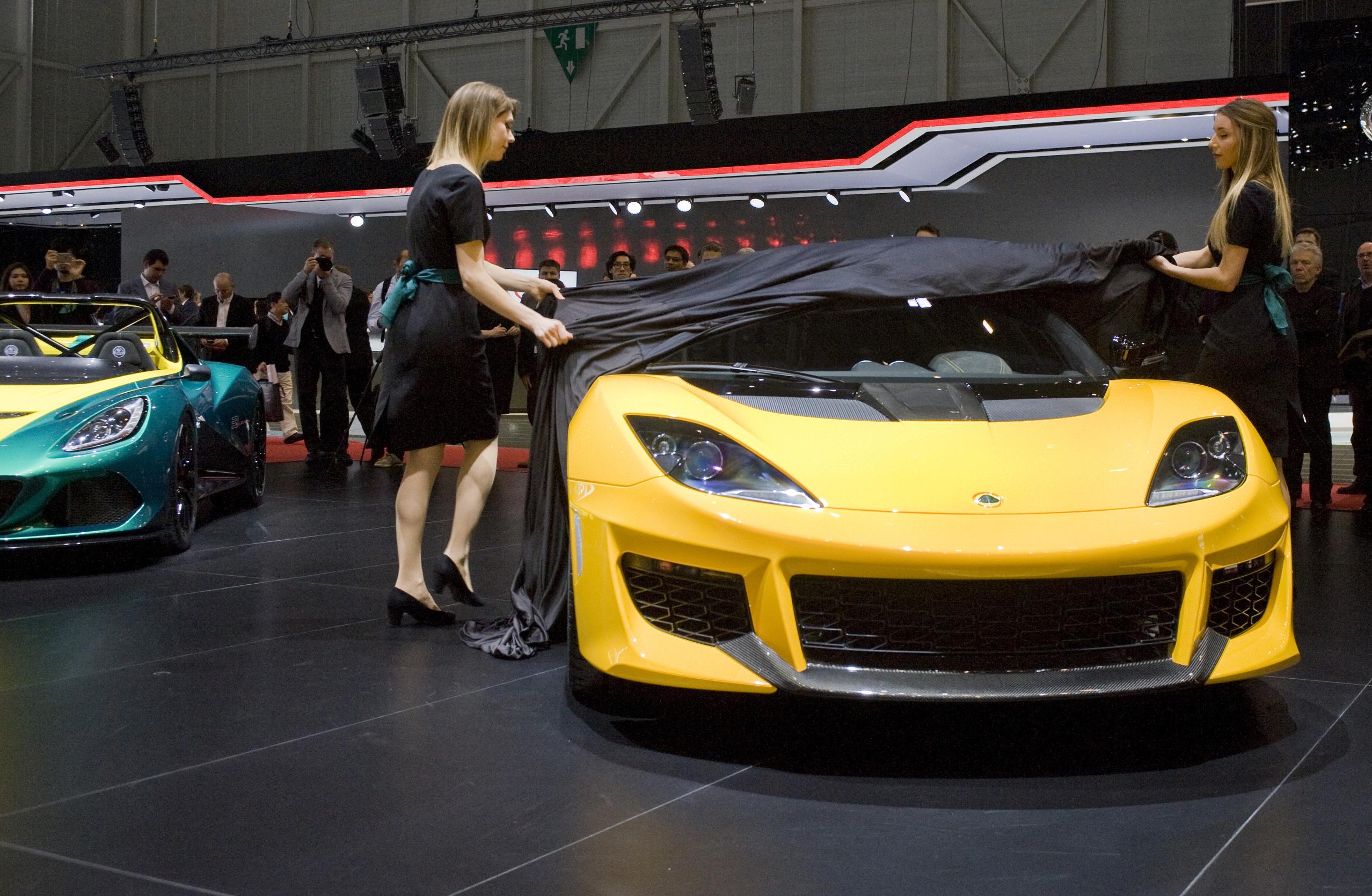 Lotus Cars Geneva Motorshow 2016 1_9