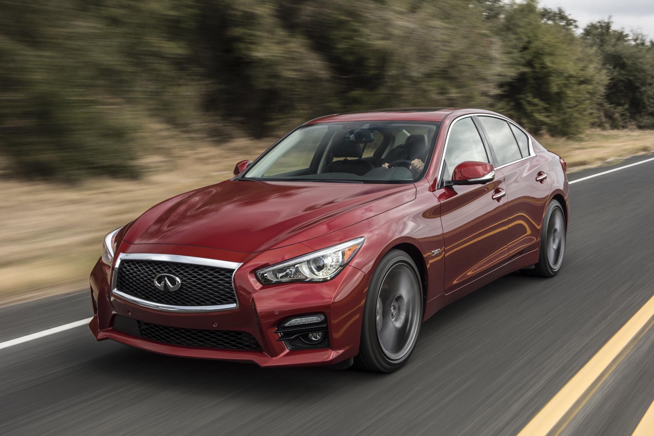 2016_infiniti_q50_red_sport_400_03