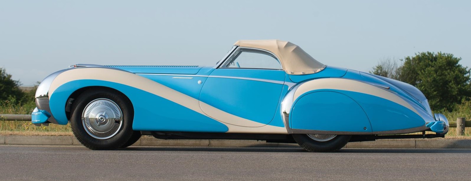 Talbot-Lago T26 Saoutchik Grand Sport Cabriolet