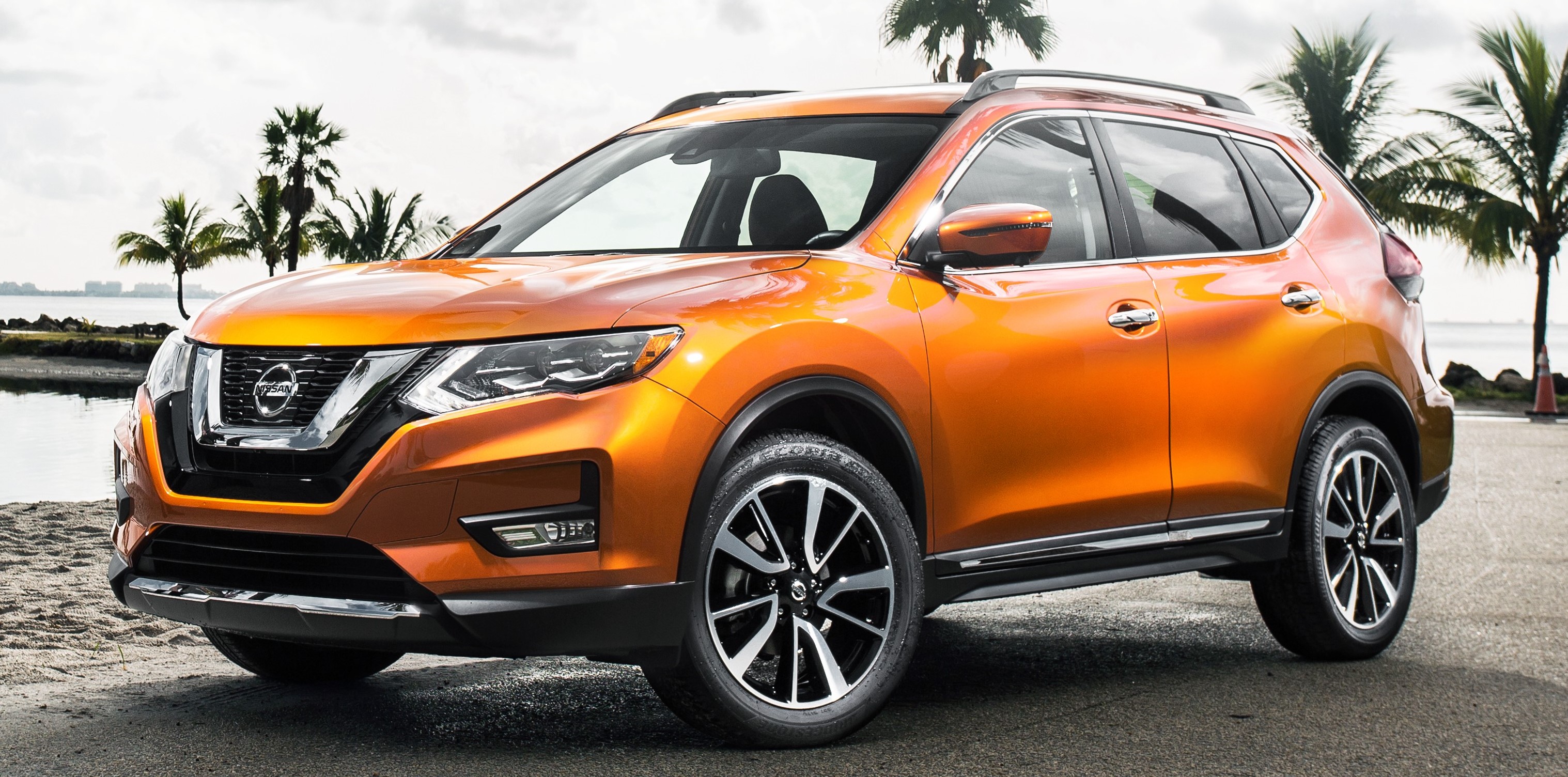 The Nissan Rogue, following three straight years of sales growth since the introduction of the completely redesigned second generation for the 2014 model year, takes another major step forward for 2017 with a new look, enhanced utility and an expanded suite of Nissan Safety Shield technologies.