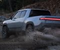 2018_11_K.-Rivian_R1T_Fun_In_Dirt_2